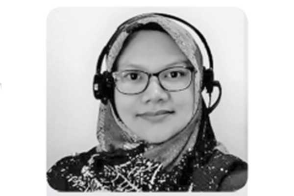 Dr Apt Pratiwi Wikaningtyas SFarm Apt MSi