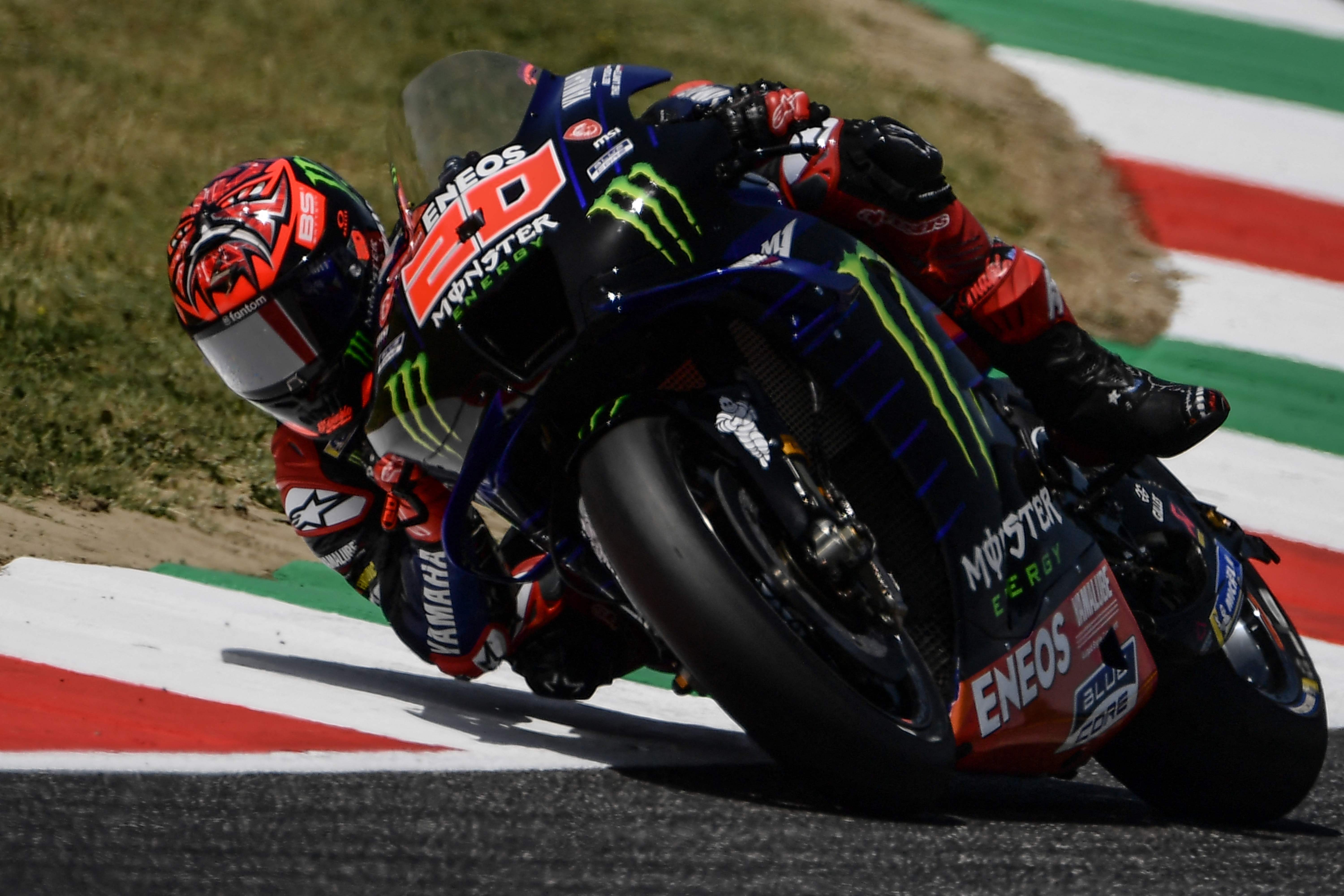 Pembalap Yamaha, Fabio Quartararo, menjalani sesi latihan bebas di Sirkuit Mugello.