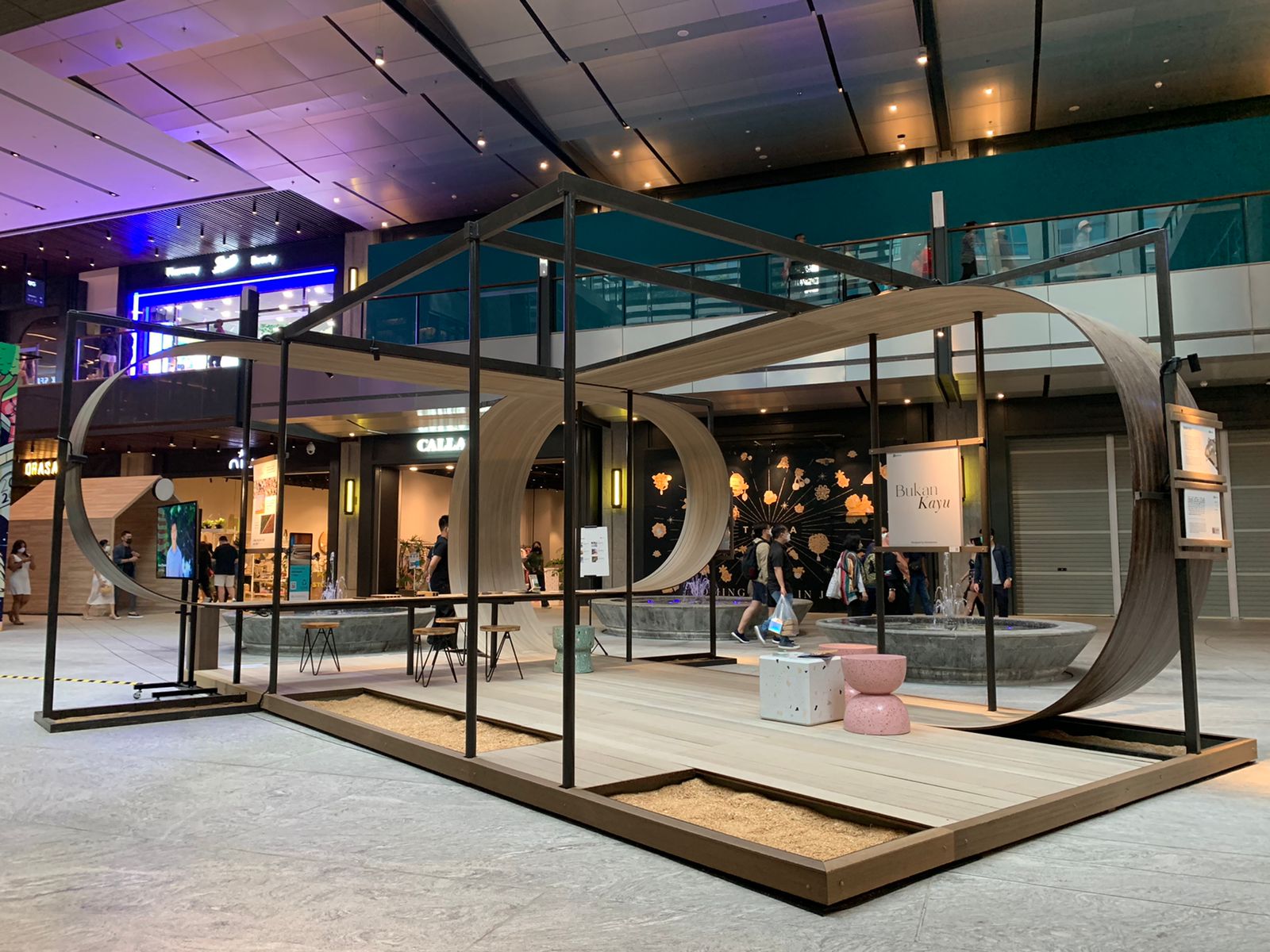  Plana meluncurkan produk yang terbuat dari sekam gabah padi dan plastik daur ulang untuk mengurangi sampah plastik.