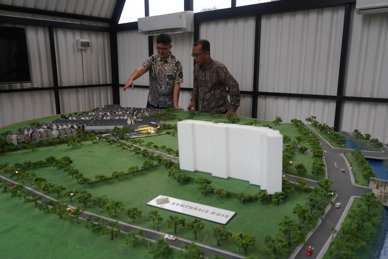 Maket pengembangan Synthesis Huis di Cijantung, Jakarta Timur