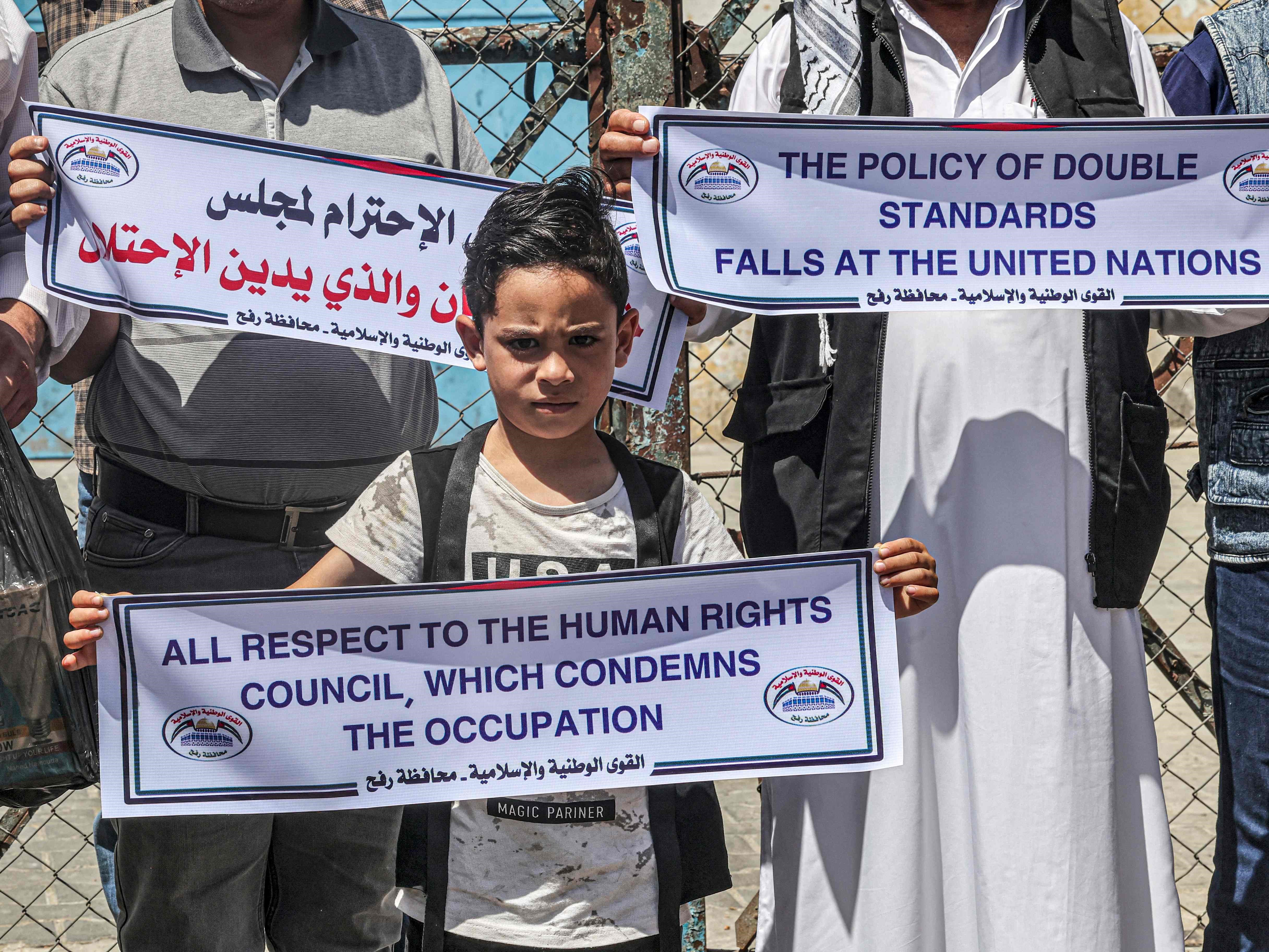 Warga Palestina protes penunjukan Gilad Erdan, wakil tetap Israel untuk PBB, sebagai salah satu dari 21 Wakil Presiden sesi ke-77 MU.