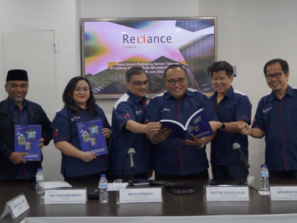 Rapat Umum Pemegang Saham Tahunan (RUPST) yang dilaksanakan di kantor pusat Reliance Group pada Rabu (28/6).