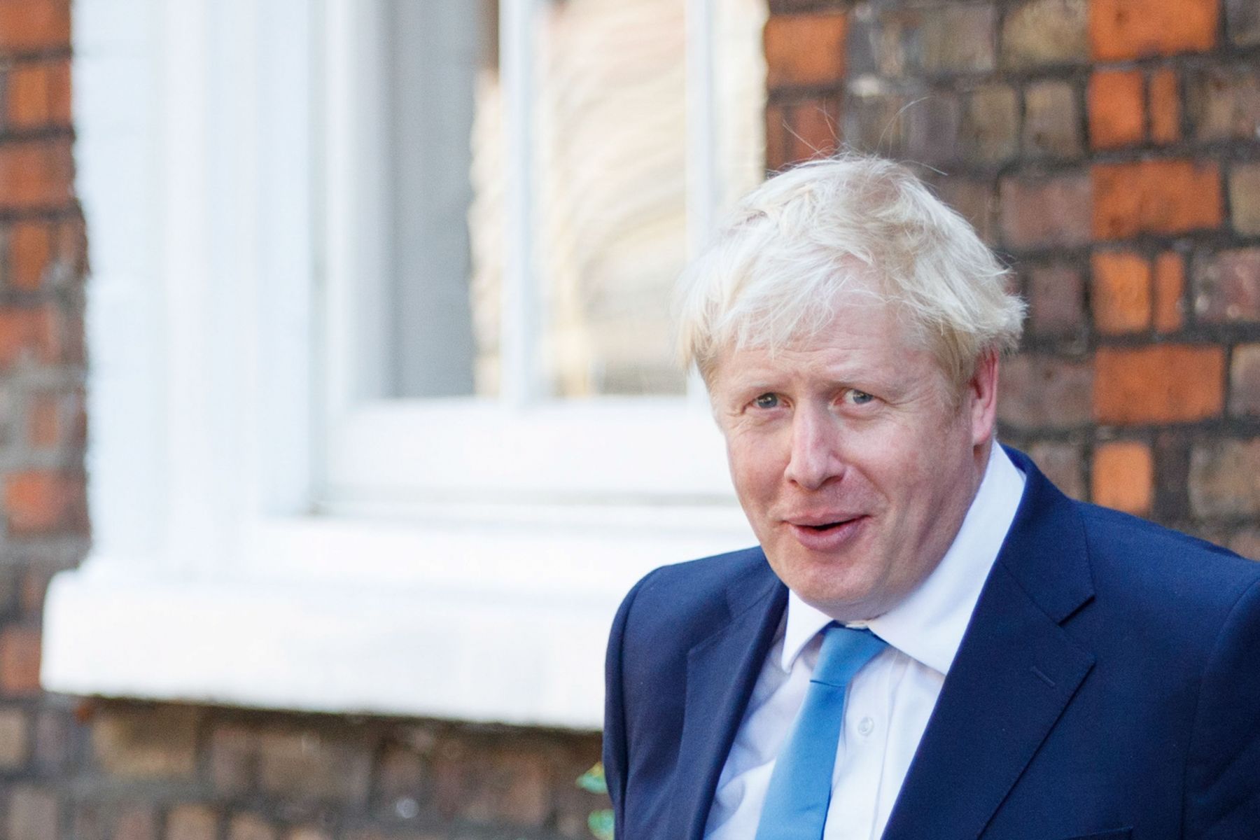 PM Inggris Tawarkan Pelatihan Militer untuk Pasukan Ukraina