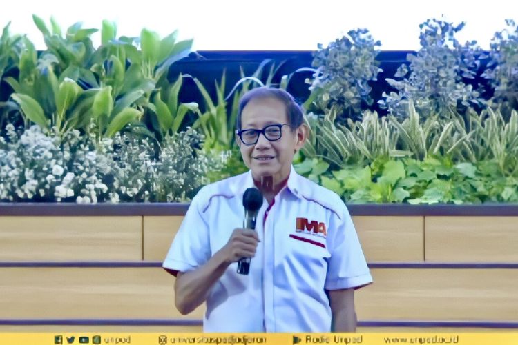 Potret Hermawan Kartajaya pada Studium Generale, Indonesia Marketing Association, Jum’at (27/5/22)