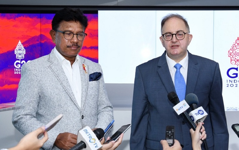 Menkominfo RI Johnny G Plate dan Dubes Bulgaria Peter Andonov bahas potensi kerja sama di sektor digital, Senin (27/6).