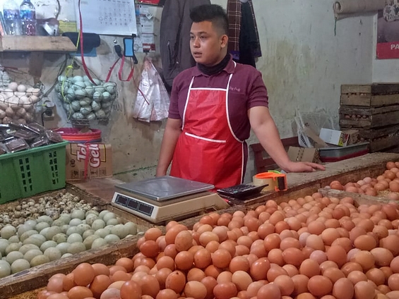 Sudah Sepekan Harga Telur Ayam di Cianjur Terus Naik 