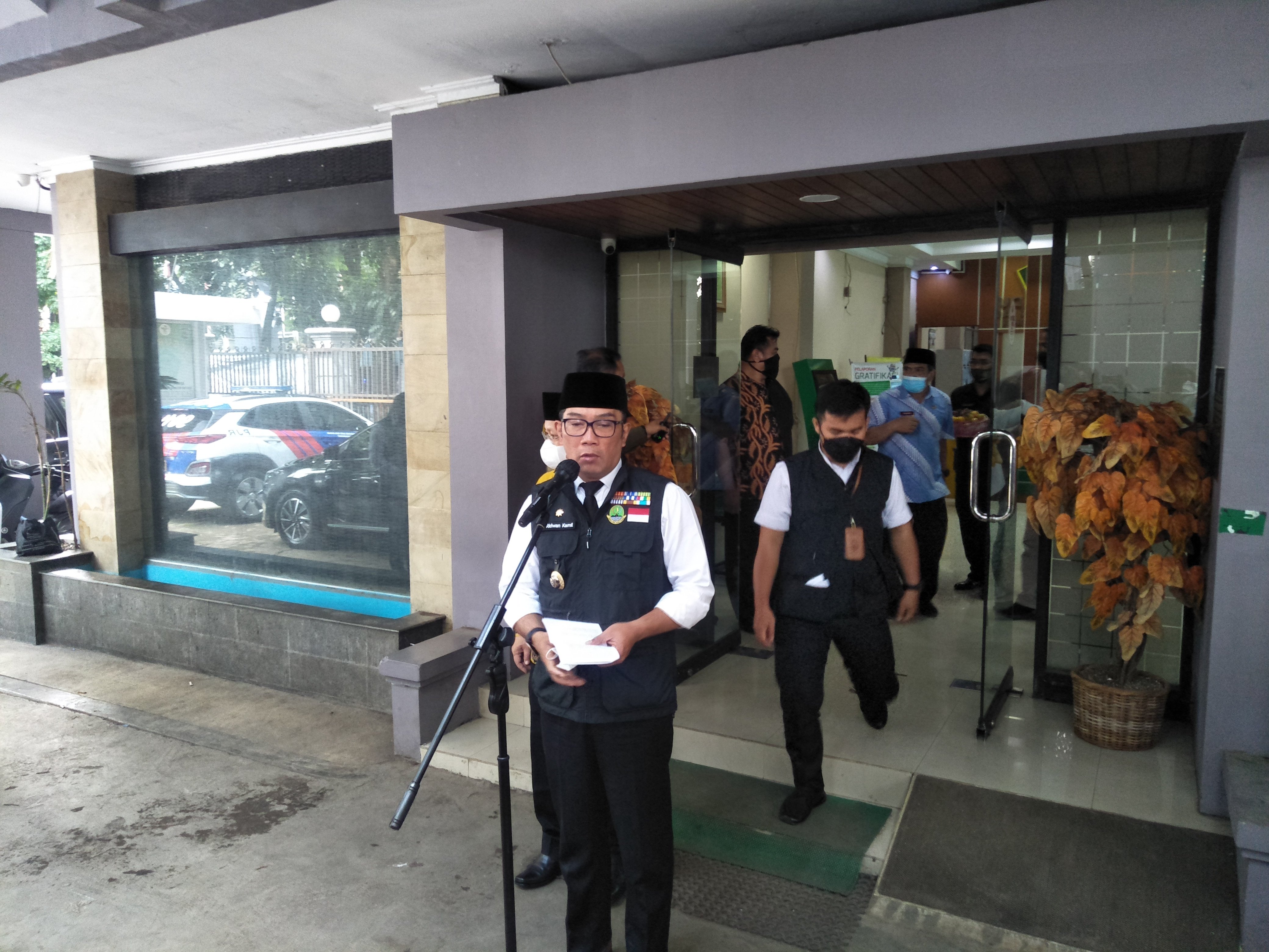 Gubernur Jawa Barat Ridwan Kamil mengumumkan kesiapan perayaaan Idul Adha