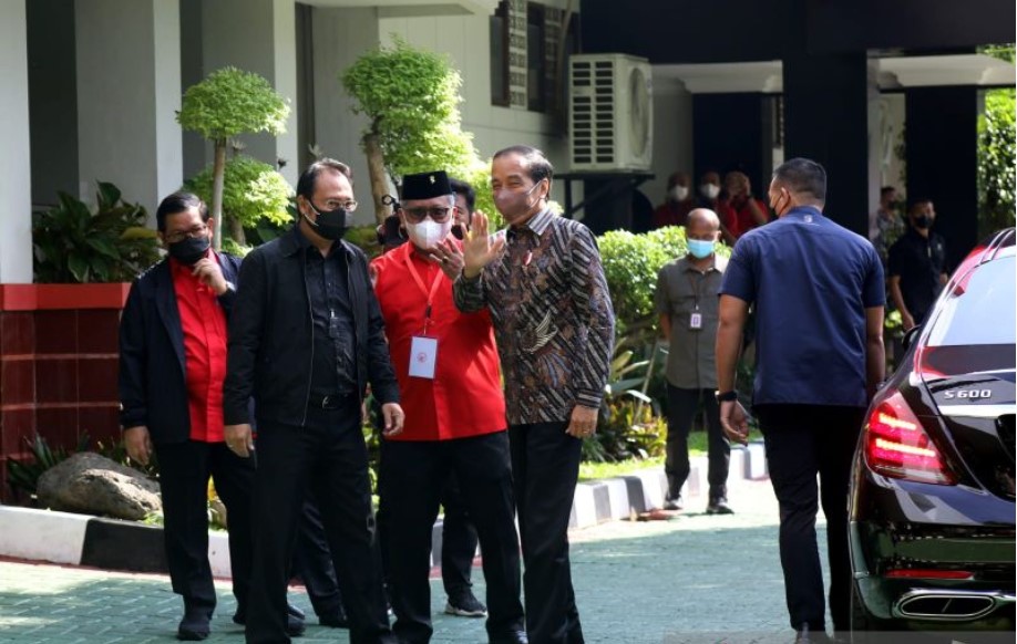 Presiden Joko Widodo menghadiri Rakernas PDIP di Sekolah Partai DPP Lenteng Agung, Jakarta. 