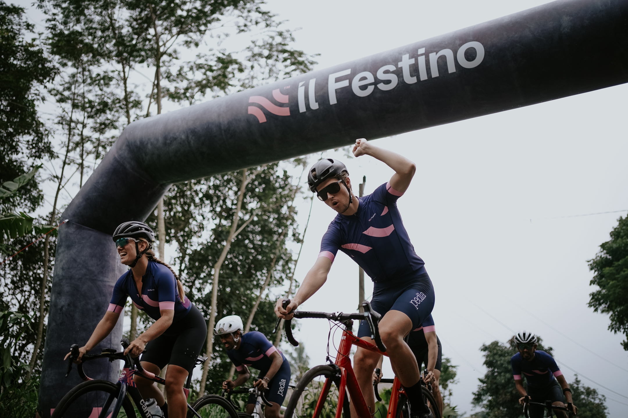 Ilustrasi ajang balap sepeda Il Festino Indonesia