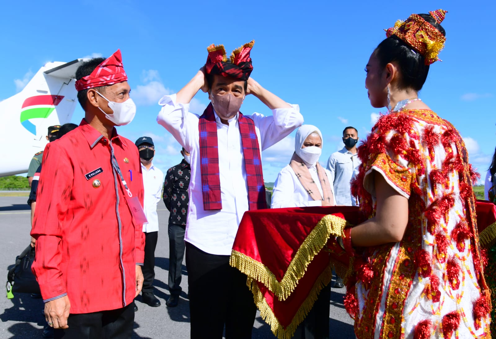 Presiden Joko Widodo saat tiba di Wakatobi.