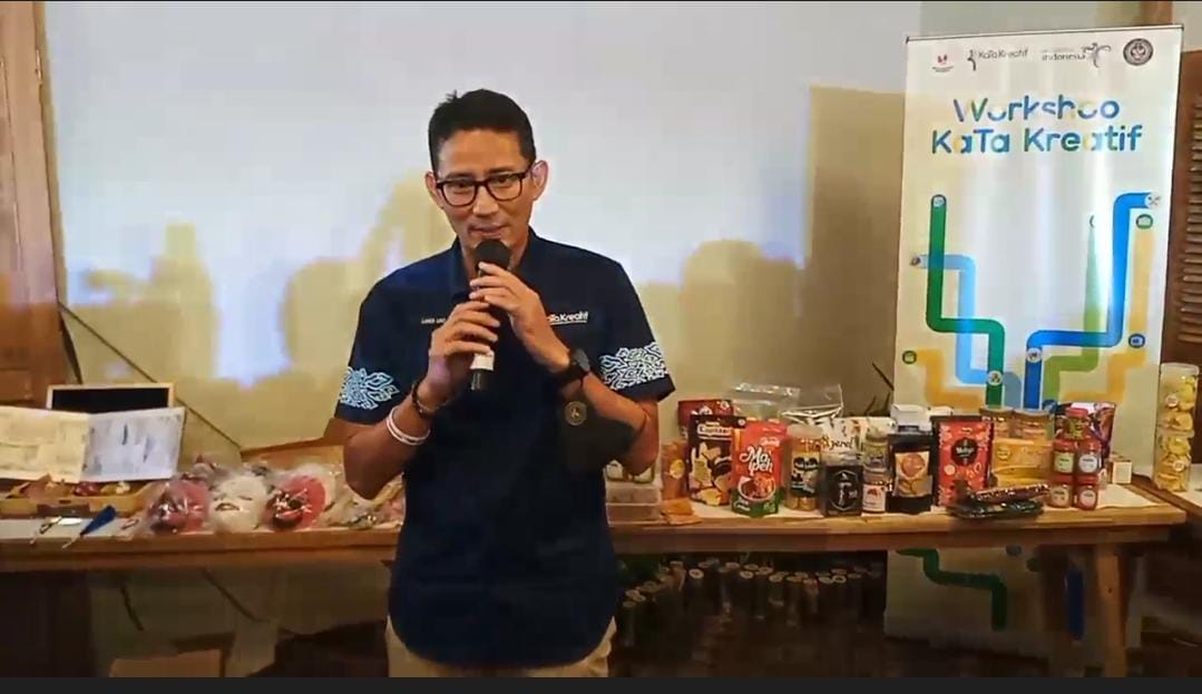 Menparekraf Sandiaga Uno menjadi pembicara pada Workshop Pengembangan Kabupaten/Kota (KaTa) Kreatif Indonesia 2022 di Cirebon, Jawa Barat.
