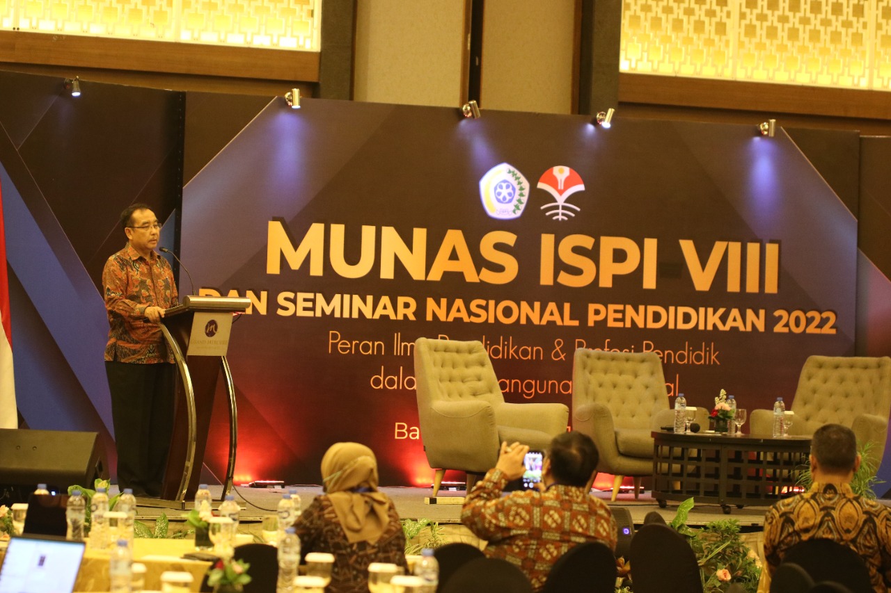 Rektor Universitas Pendidikan Indonesia Prof M Solehuddin didaulat untuk berpidator seusai terpilih sebagai Ketua ISPI 