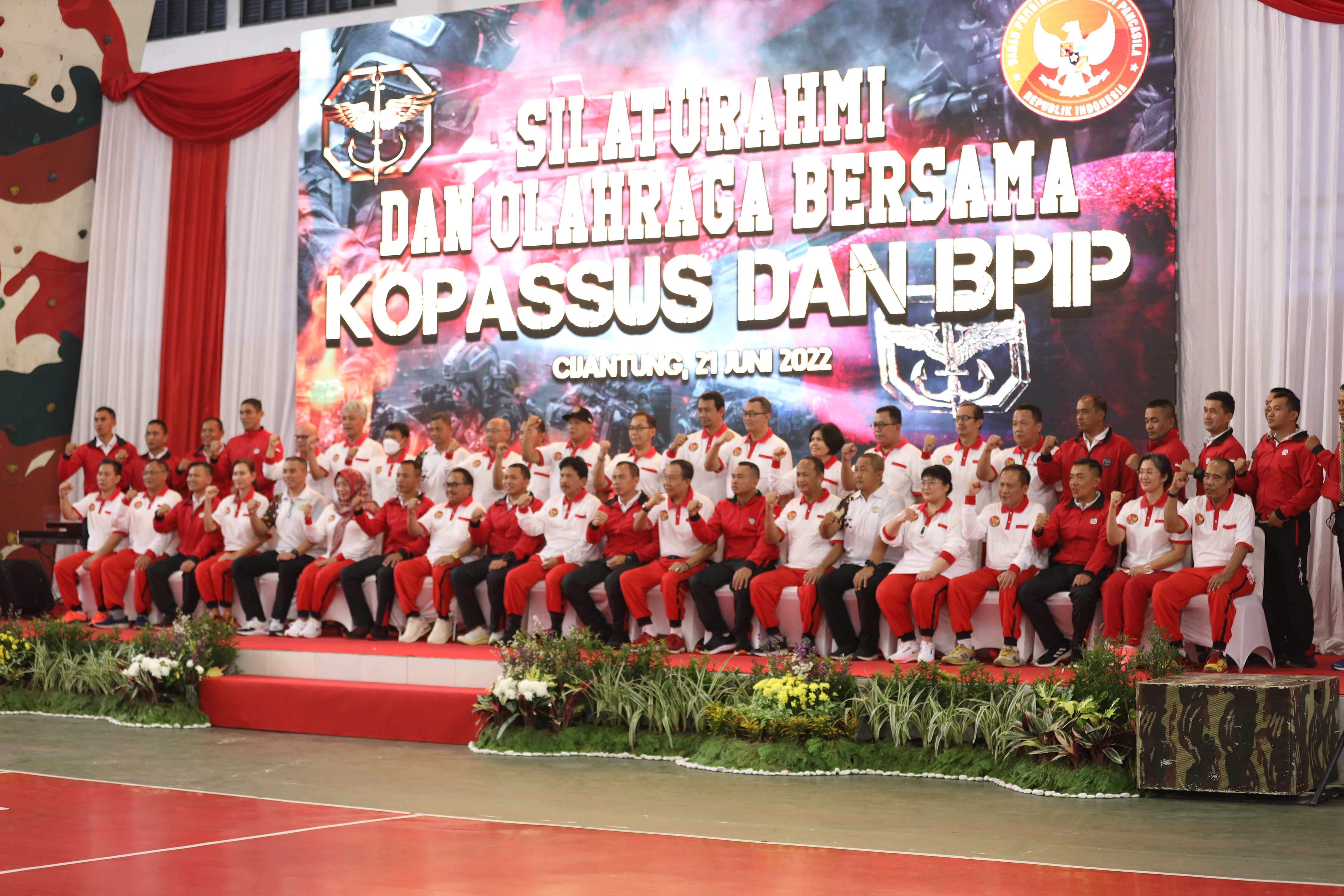 BPIP dan Kopasus melaksanakan silaturahmi dan olahraga bersama di Markas Komando Kopassus Cijantung, Jakarta Timur, Selasa, (21/6).