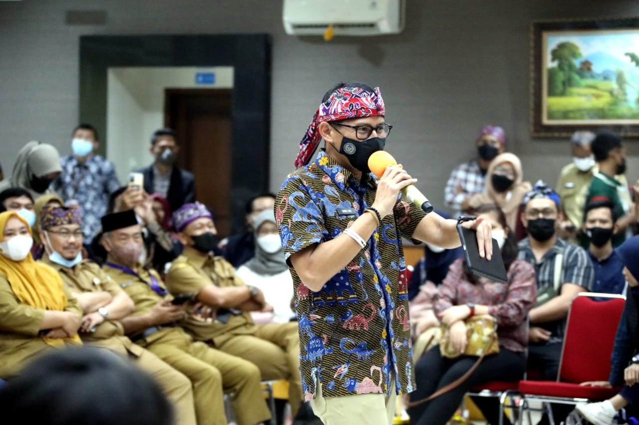 Sandiaga Uno Kenalkan Konsep 3G Digital Marketing ke Mahasiswa