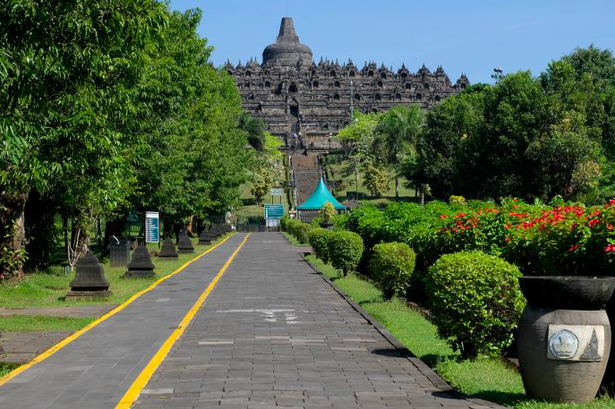 Suasana kawasan Taman Wisata Candi (TWC) Borobudur, Magelang, Jawa Tengah, Selasa (29/6/2021).