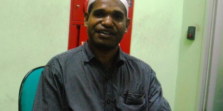 Ketua Forum Komunikasi Muslim Pegunungan Tengah, Ustad Ismail Asso.