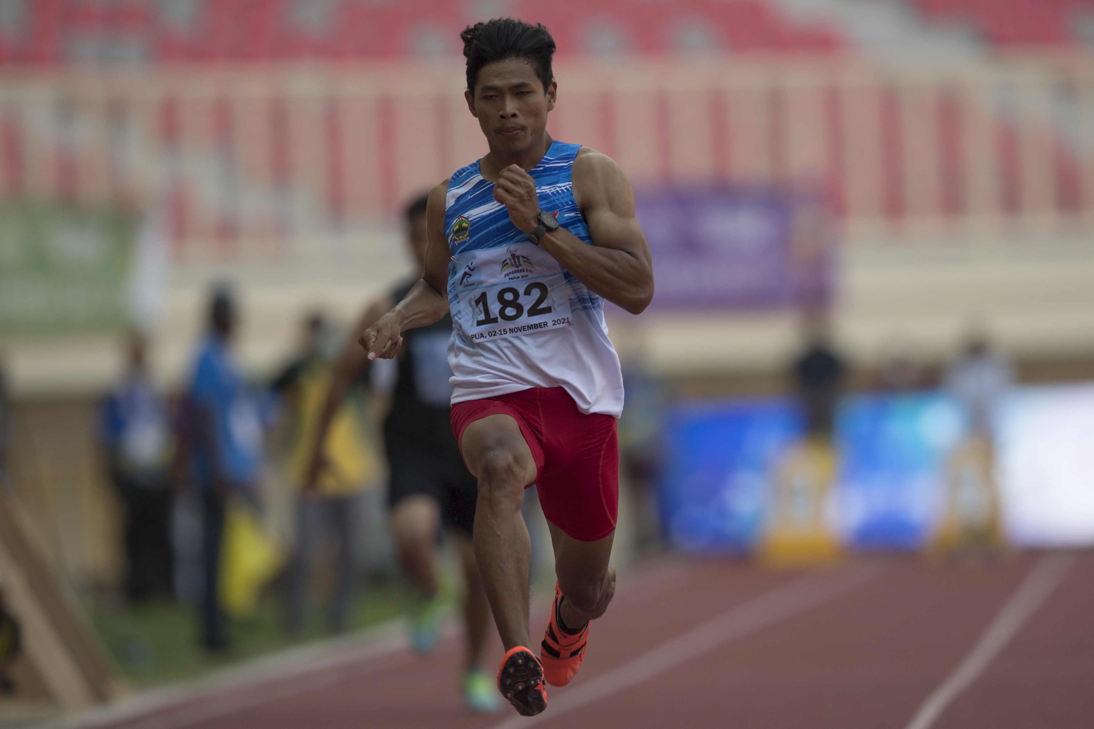 Saptoyogo Purnomo dari nomor lari 100 dan 200 meter putra kategori T37 menyumbangkan emas pada Grand Prix Para-Atletik di Nottwil, Swiss.