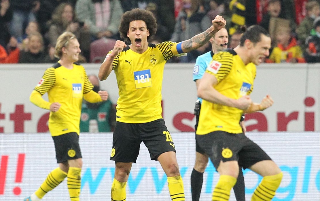 Gelandang Borussia Dortmund Axel Witsel