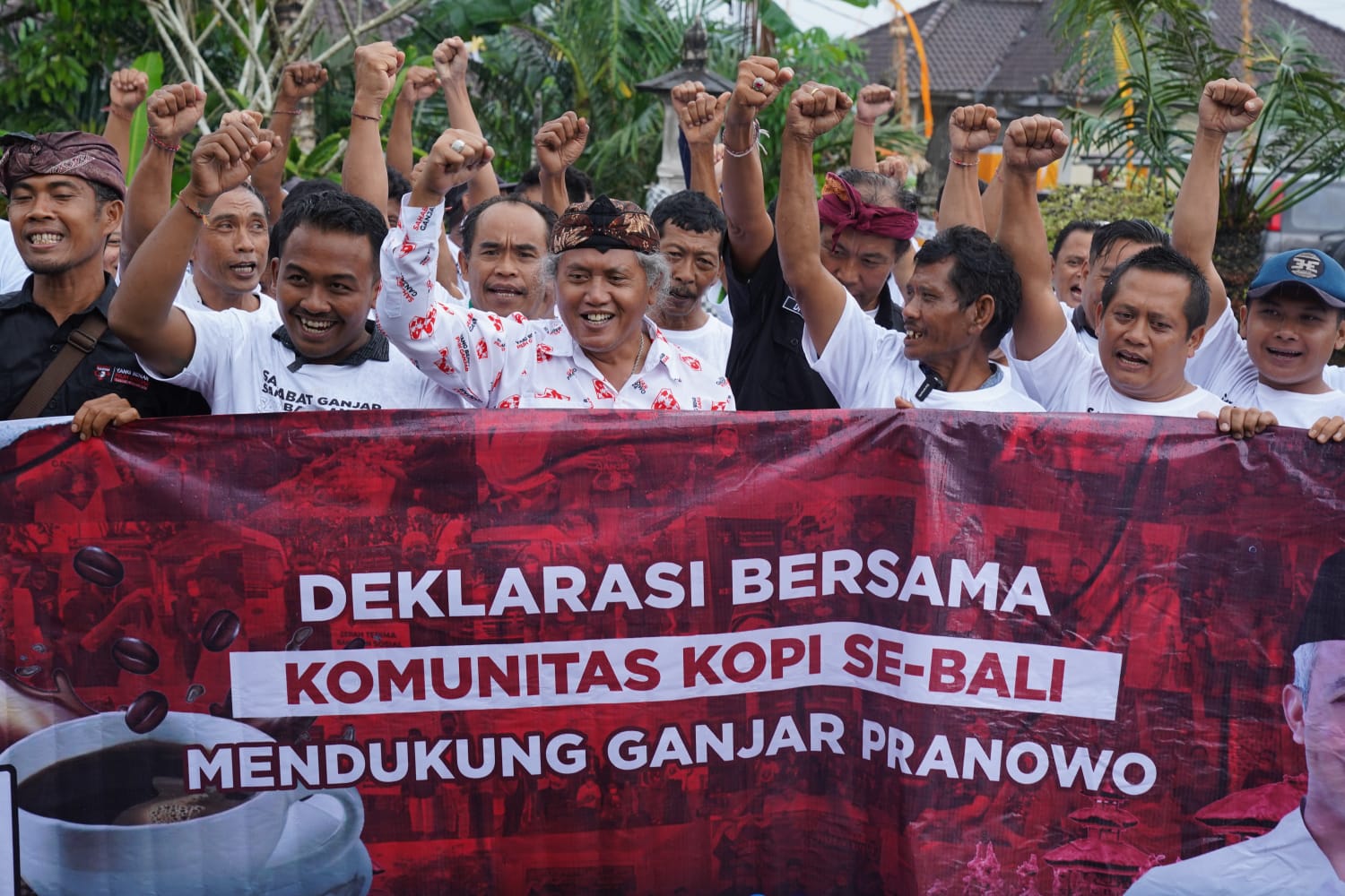 Aktivitas Sahabat Ganjar di Bali.