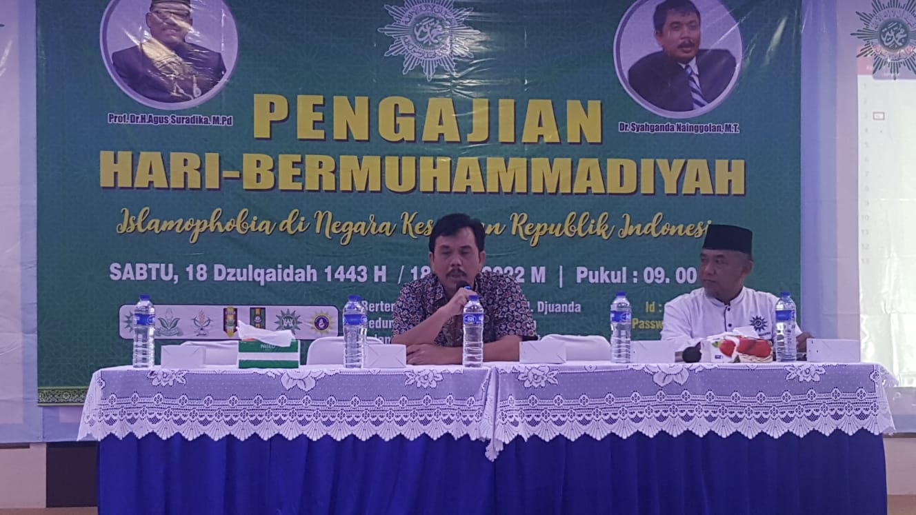 Pengajian Hari Bermuhammadiyah dengan tema 