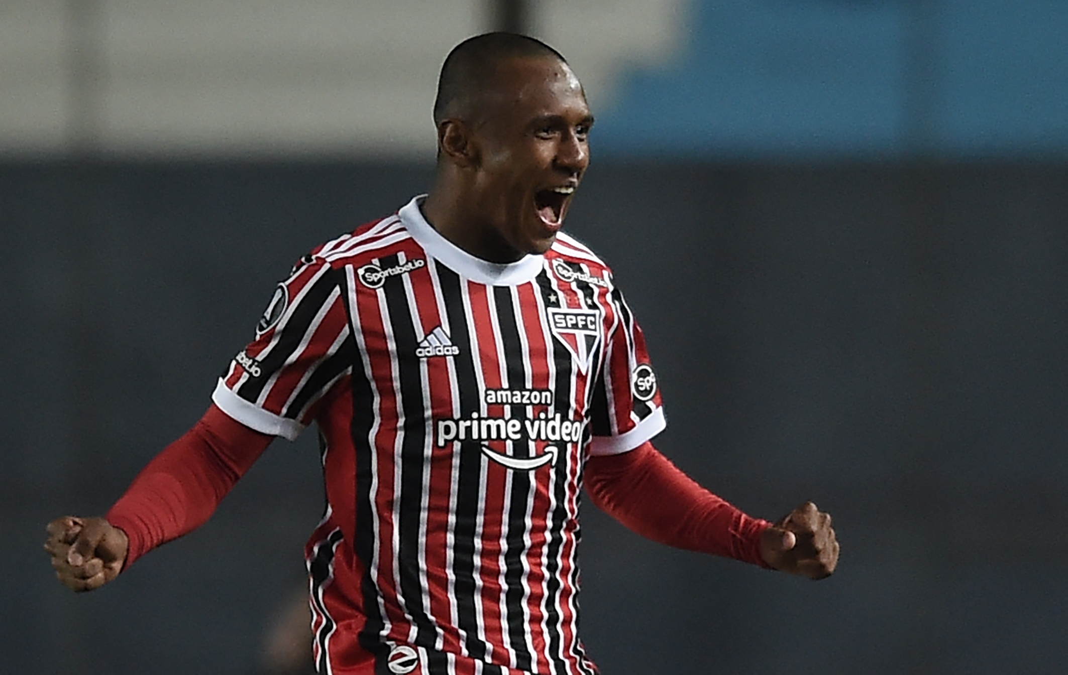 Marquinhos kala masih berseragam Sao Paulo