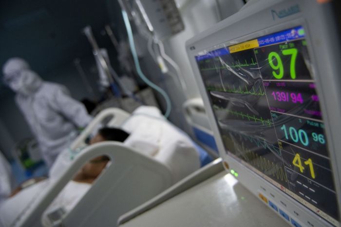 Ilustrasi pasien dirawat di rumah sakit