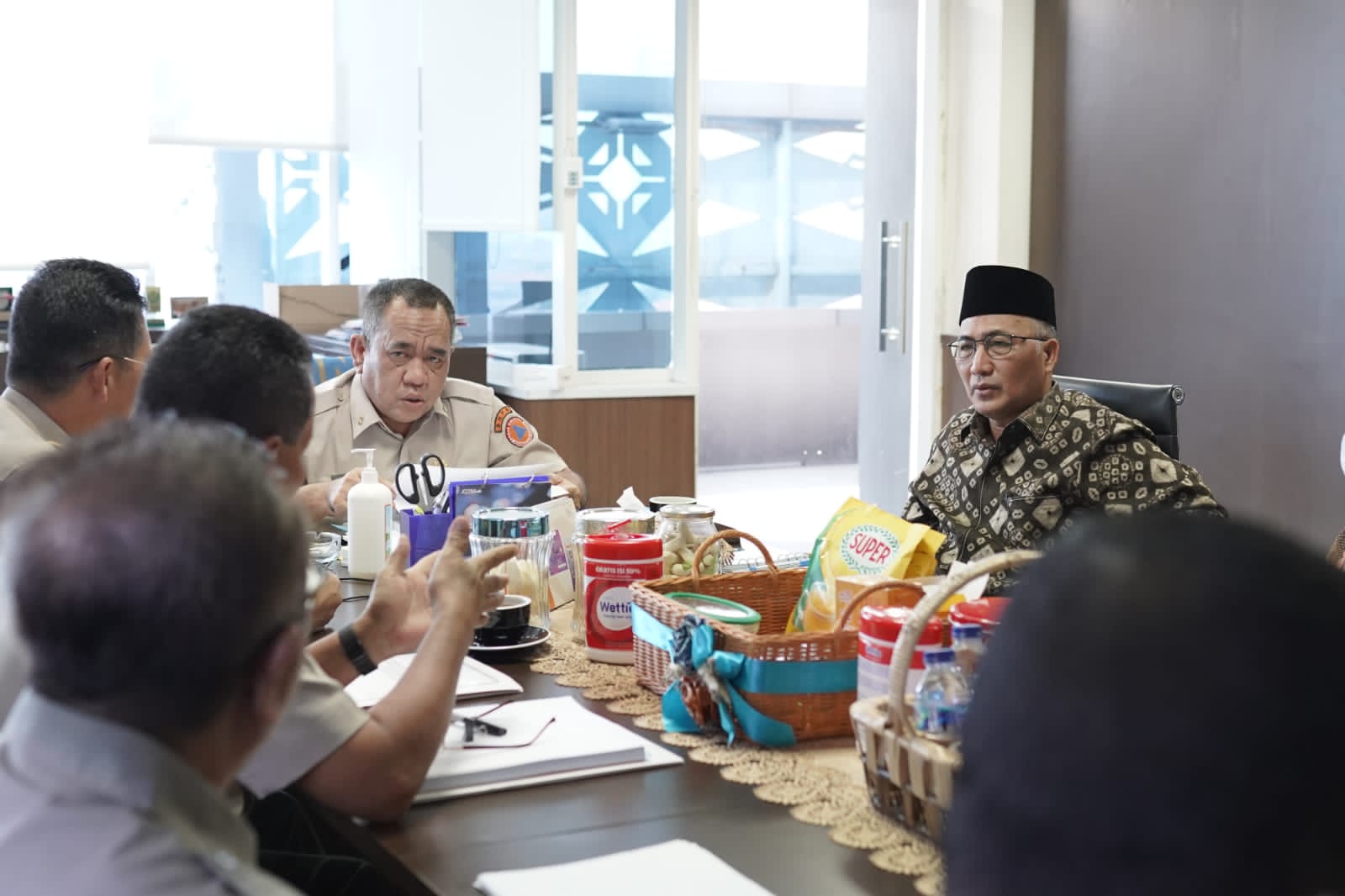 Pj Bupati Muba Apriyadi saat audiensi dengan Deputi Bidang Rehabilitasi dan Rekonstruksi BNPB Jarwansah & Direktur Bidang Penanganan Darurat