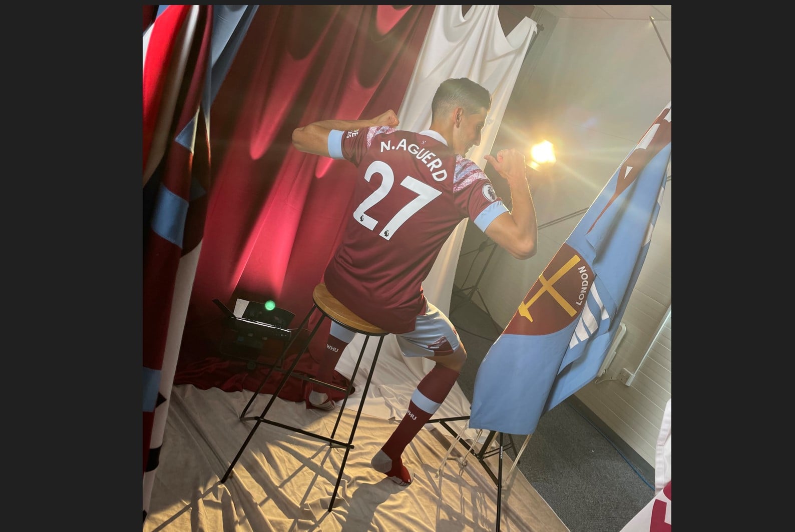 Pemain West Ham United Nayef Aguerd