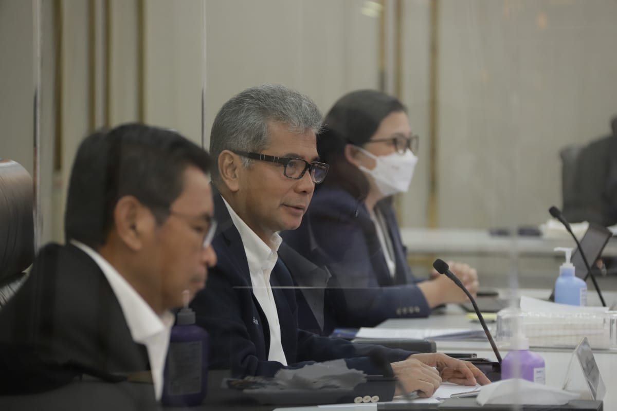  Dirut BRI Sunarso (kedua dari kiri).