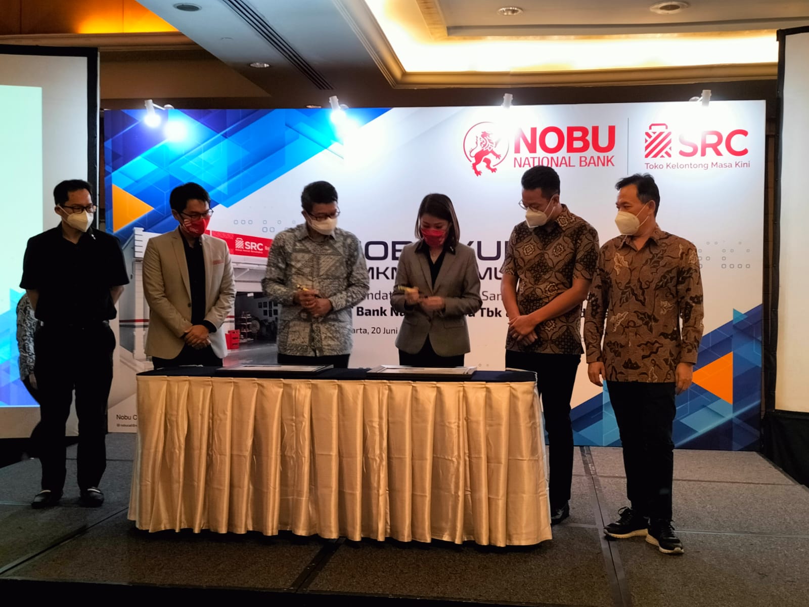Kerja sama Nobu Bank dengan SRC dalam pemberian KRU untuk toko kelontong