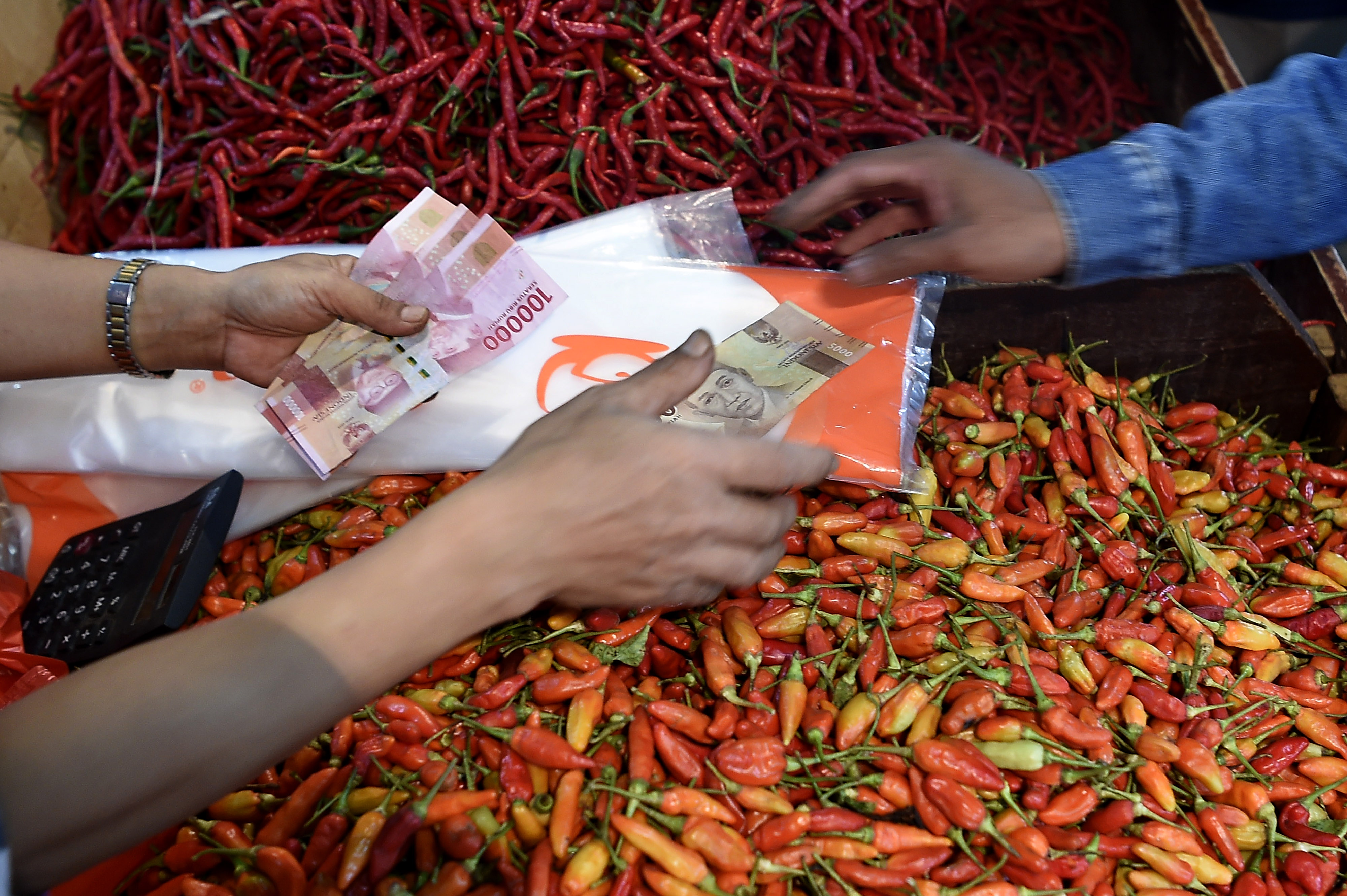 Harga cabai di Kota Palembang, Sumsel masih tinggi.