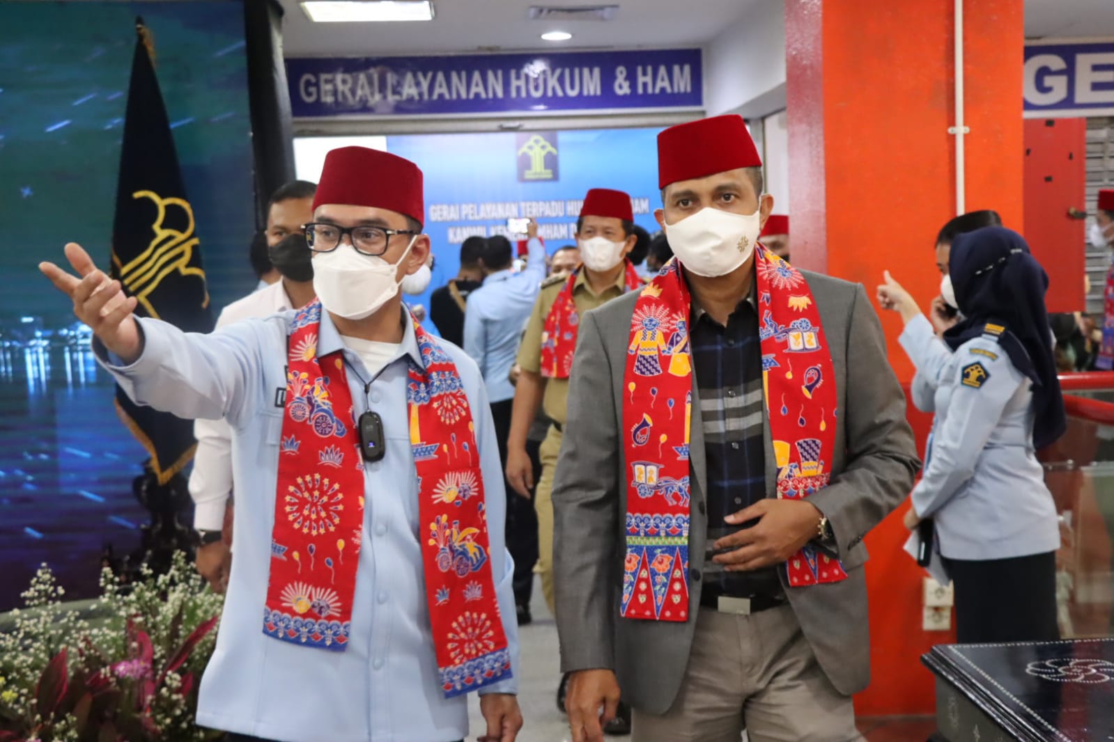 Peresmian gerai layanan Hukum dan HAM Kanwil DKI Jakarta di Pasar Pagi, Mall  Mangga 2, Jakarta Utara. 