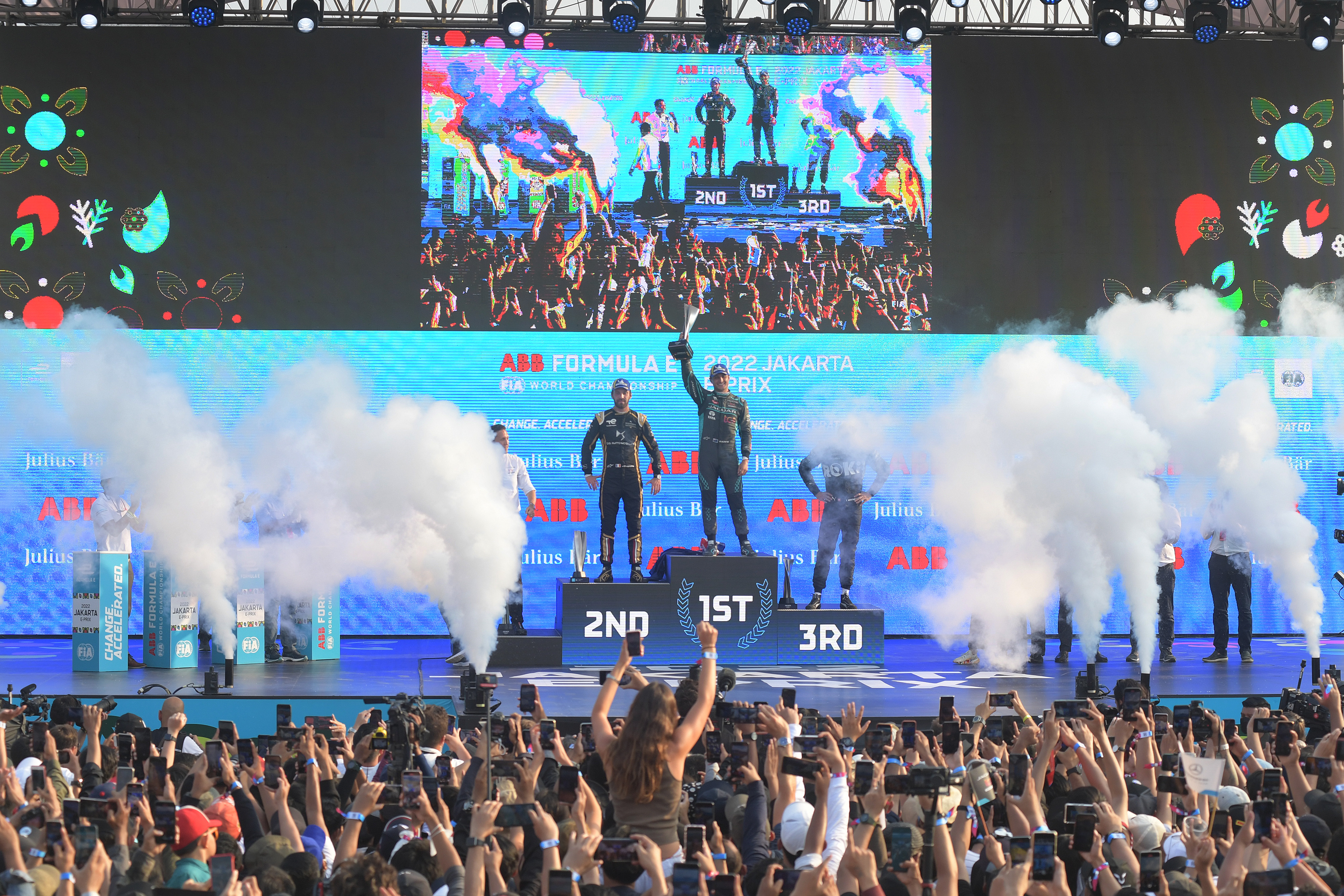 Jakarta E-Prix 2022: Penonton Terpukau Sensasi Jet Darat Listrik