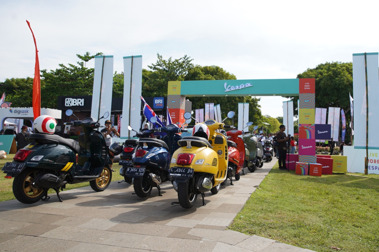 Vespa World Days 2022 di Bali