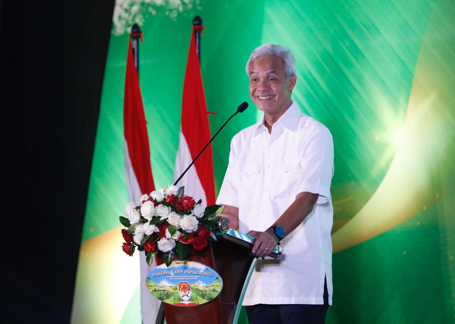  Gubernur Jateng Ganjar Pranowo menghadiri Rakernas Dewan Pengurus Pusat Perkumpulan Aparatur Pemerintah Desa Seluruh Indonesia di Semarang,