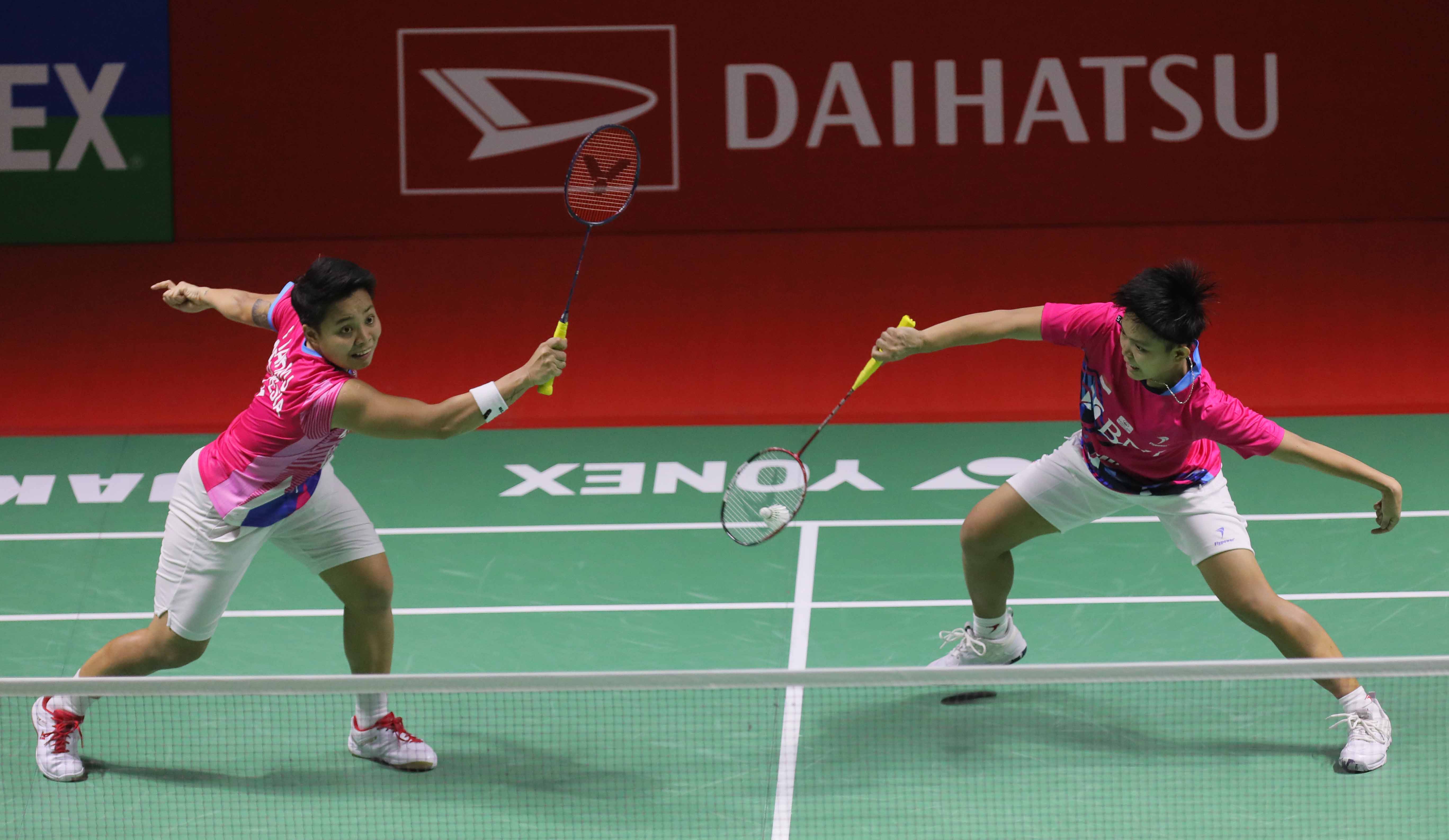 Pebulu tangkis Ganda Putri Indonesia Apriyani Rahayu/Siti Fadia Silfa Ramadhanti bertemu bertemu dengan wakil Malaysia Pearly Tan/Thinaah Mu