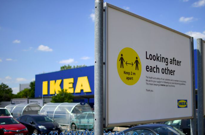  Gerai Ikea di Wembley, Inggris.