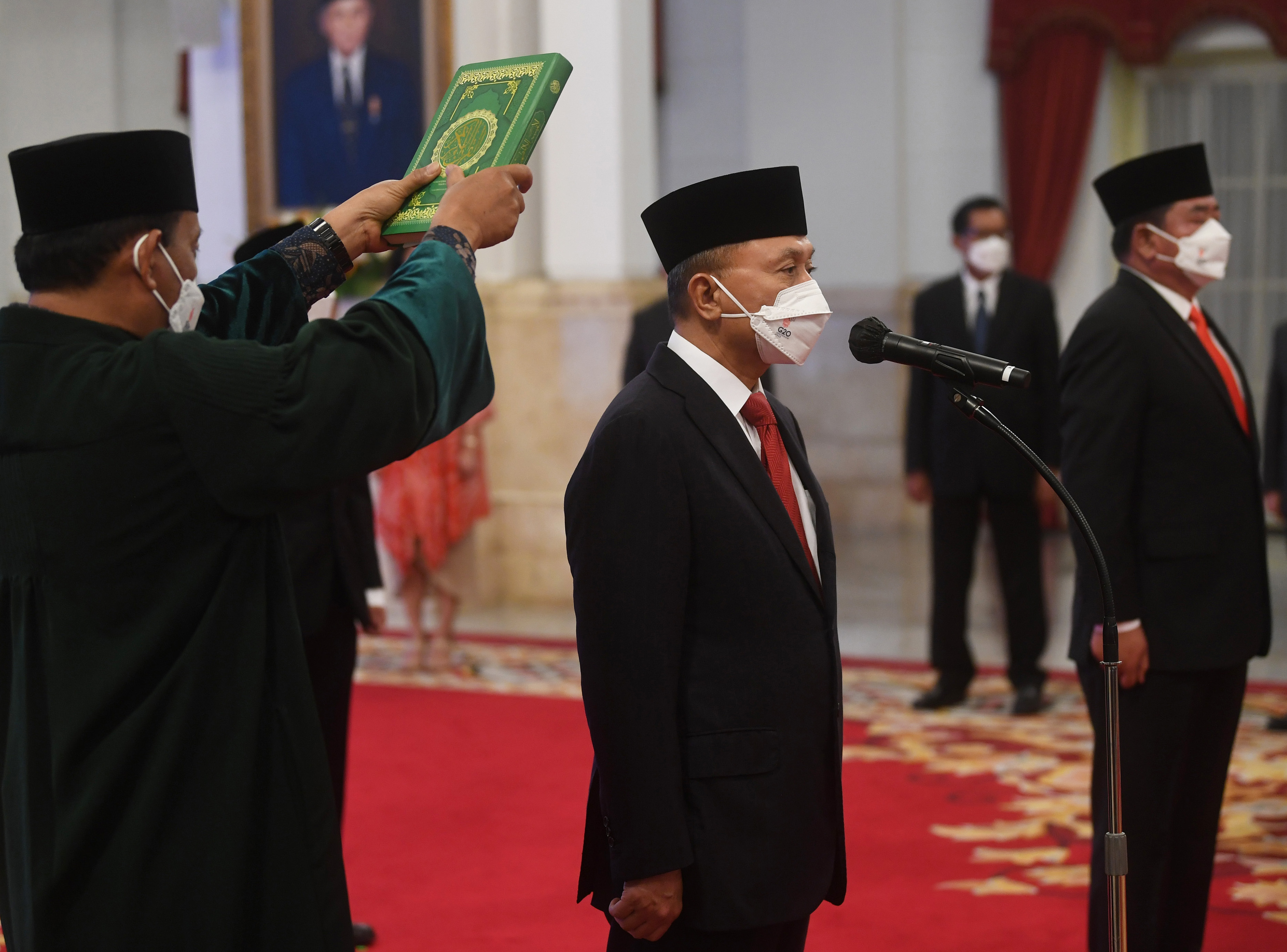 Pelantikan menteri hasil reshuffle kabinet yang dilakukan Presiden Joko Widodo, Rabu (16/6).