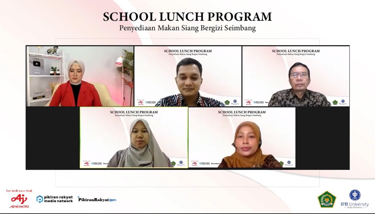 Webinar tentang gizi yang bertema tentang School Lunch Program 'Penyedia Makan Saing Bergizi Seimbang'. 