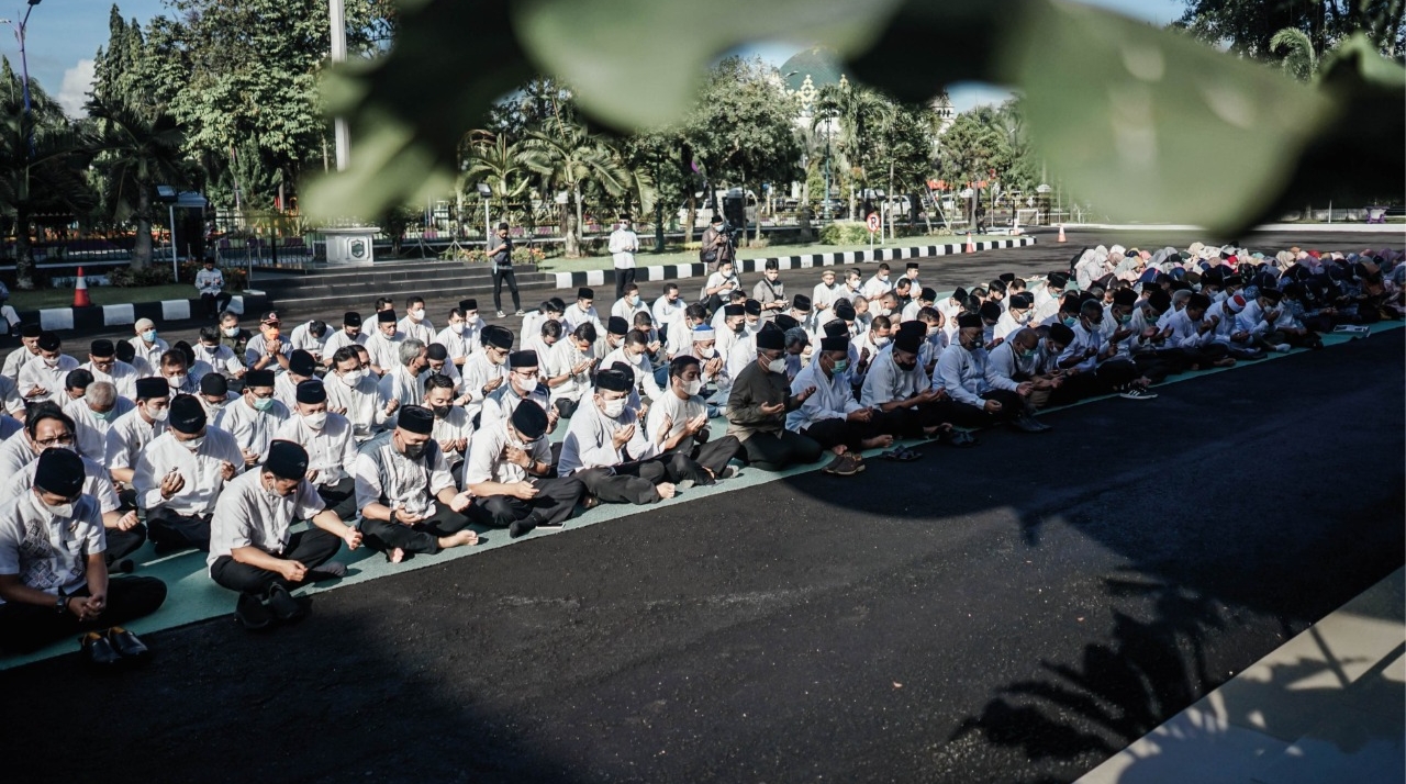 Masjid Agung Kota Tasikmalaya gelar solat ghoib diperuntukan untukEmmeril Kahn Mumtadz atau Eril, putra sulung Gubernur Jabar Ridwan Kamil.