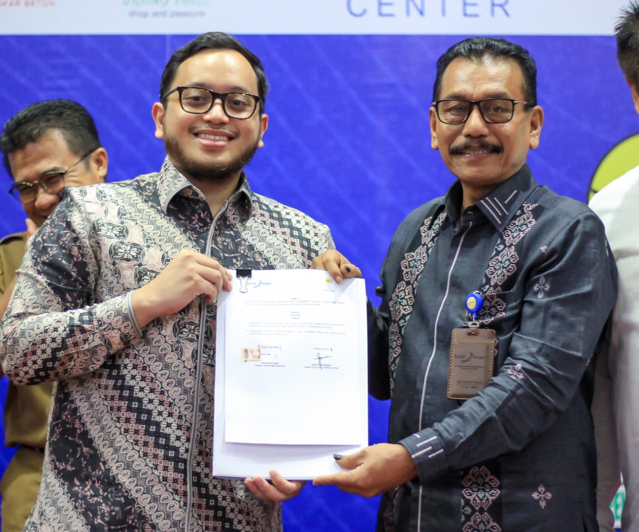 Penandatanganan MoU antara Bank Nagari dengan BPD HIPMI Sumbar, Rabu (29/6)