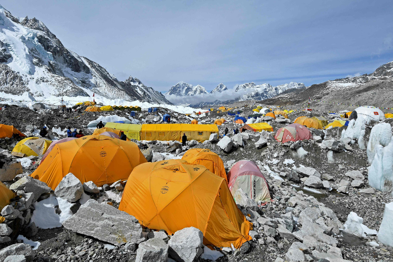 Base camp Everest