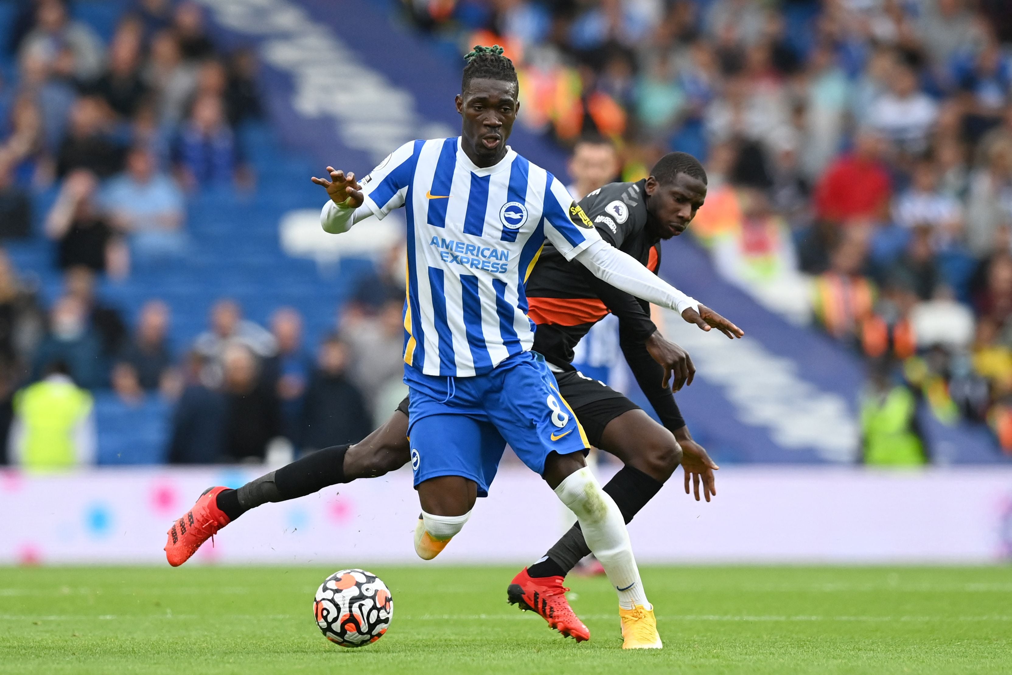 Gelandang Brighton and Hove Albion Yves Bissouma
