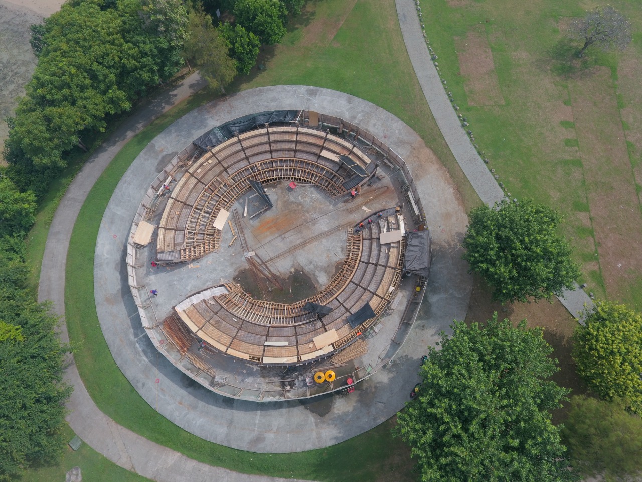 Foto dari udara stage atau pangggung pementasan seni budaya yang dibangun di Pulau Peninsula, The Nusa Dua, Bali.