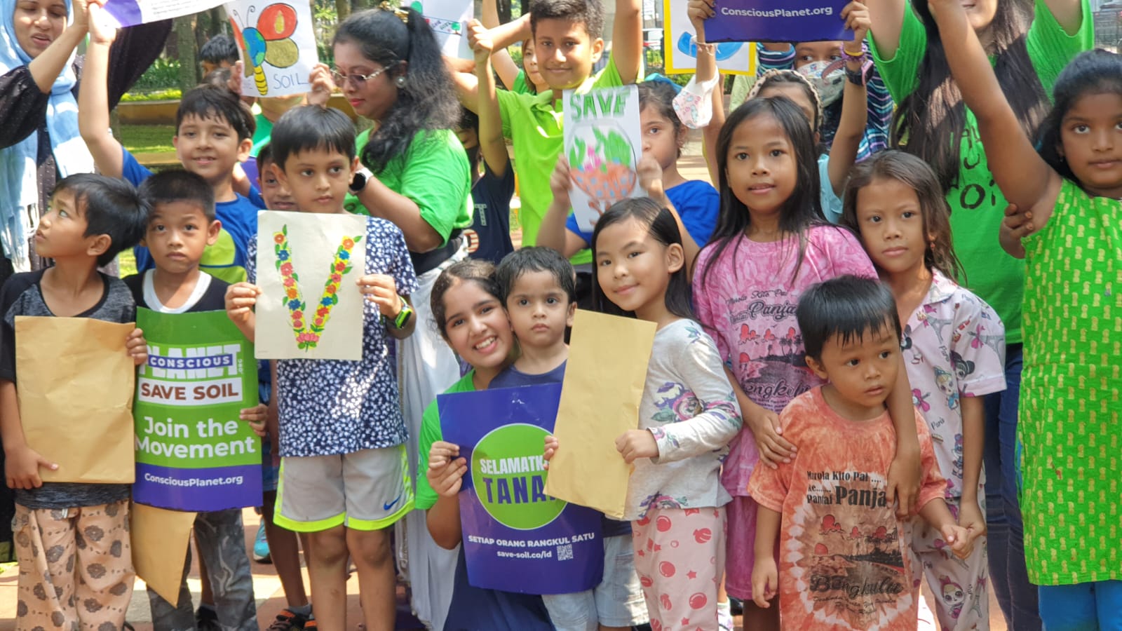 Peserta Festival Save Soil Indonesia