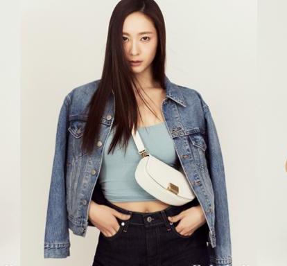  Penyanyi dan aktris Korea Selatan, Krystal Jung.