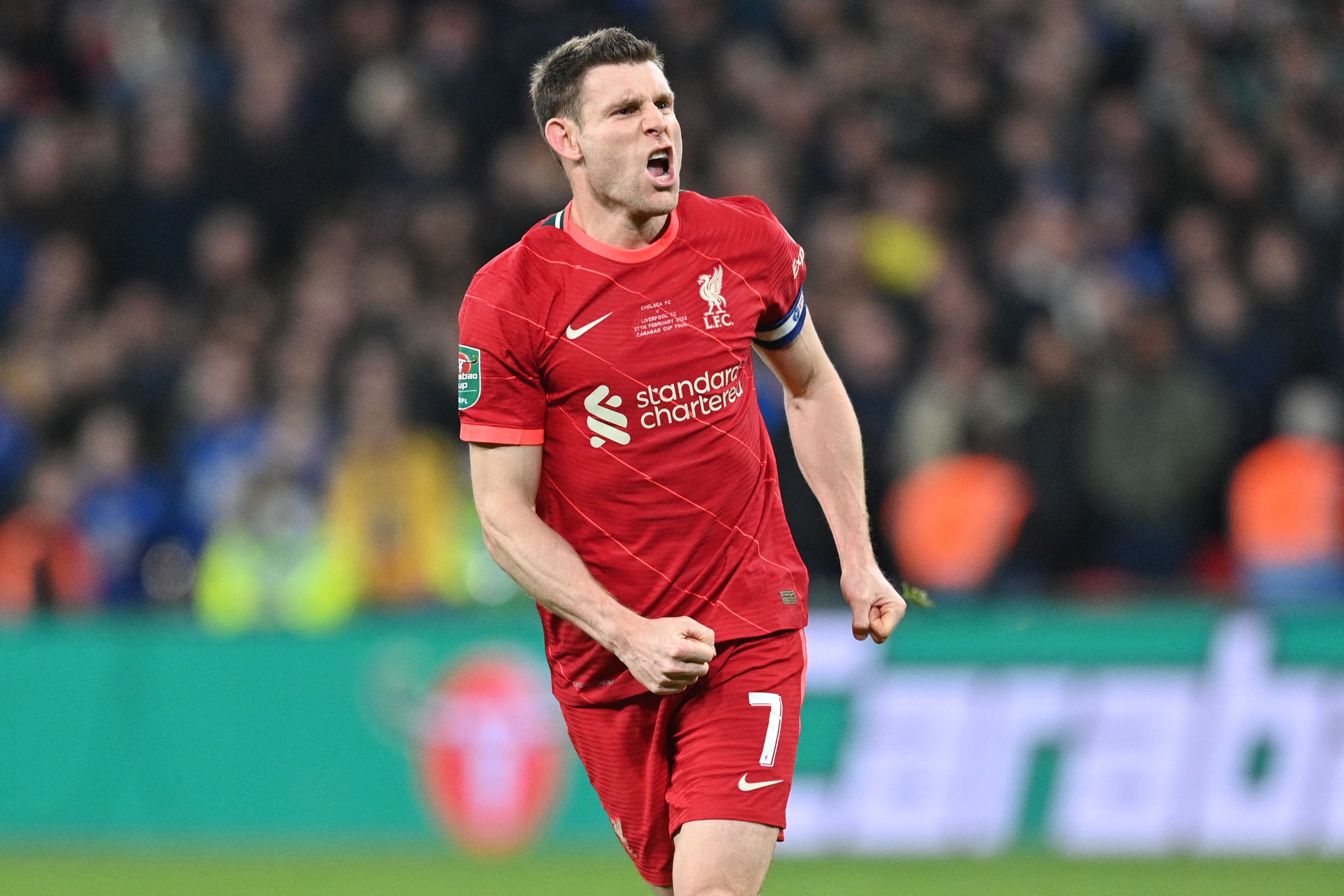 James Milner perpanjang kontrak selama setahun dengan Liverpool.