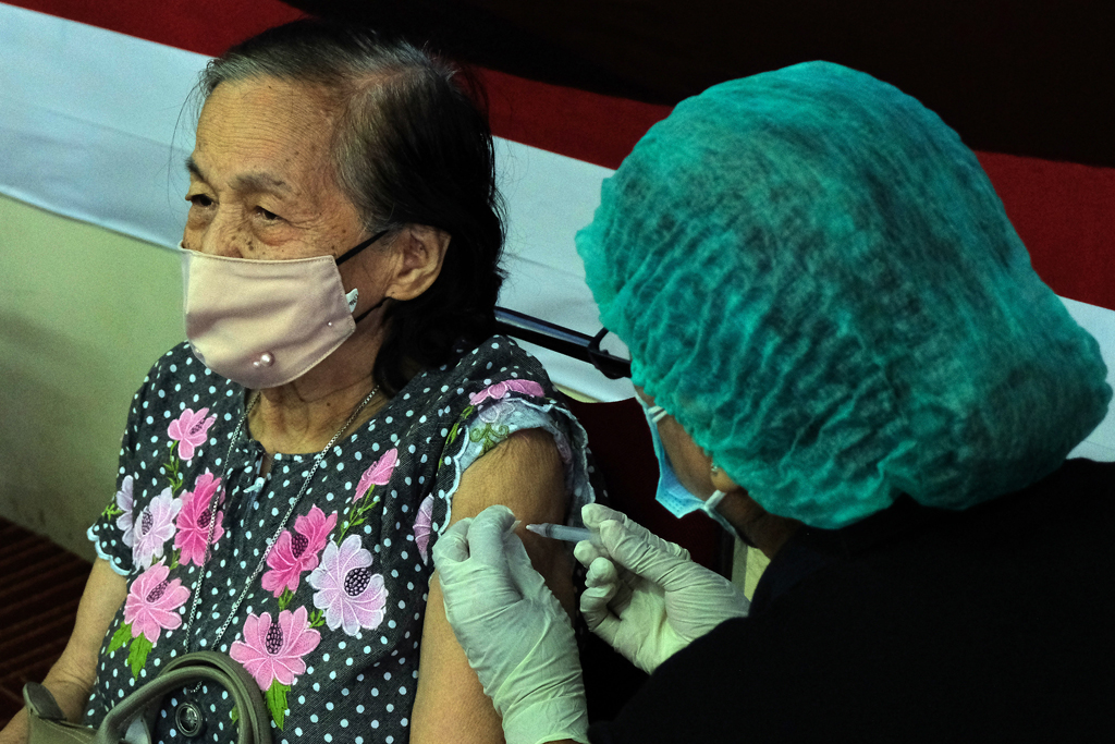 Update 29 Juni: 64 Ribu Orang Terima Vaksin Dosis Kedua