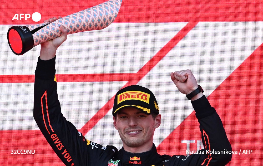 Verstappen Kampiun di GP Azerbaijan 