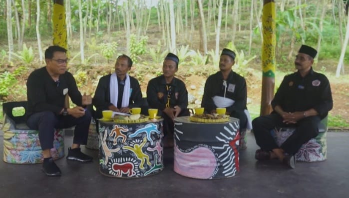 Kepala Staf Presiden (KSP), Moeldoko saat berbincang interaktif bersama para pendekar dari Gunung Wilis dan Gunung Tidar, Kabupaten Madiun.